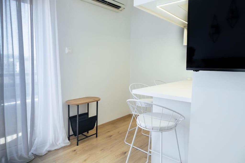 Cozy Studio In The Heart Of City Komotini Buitenkant foto