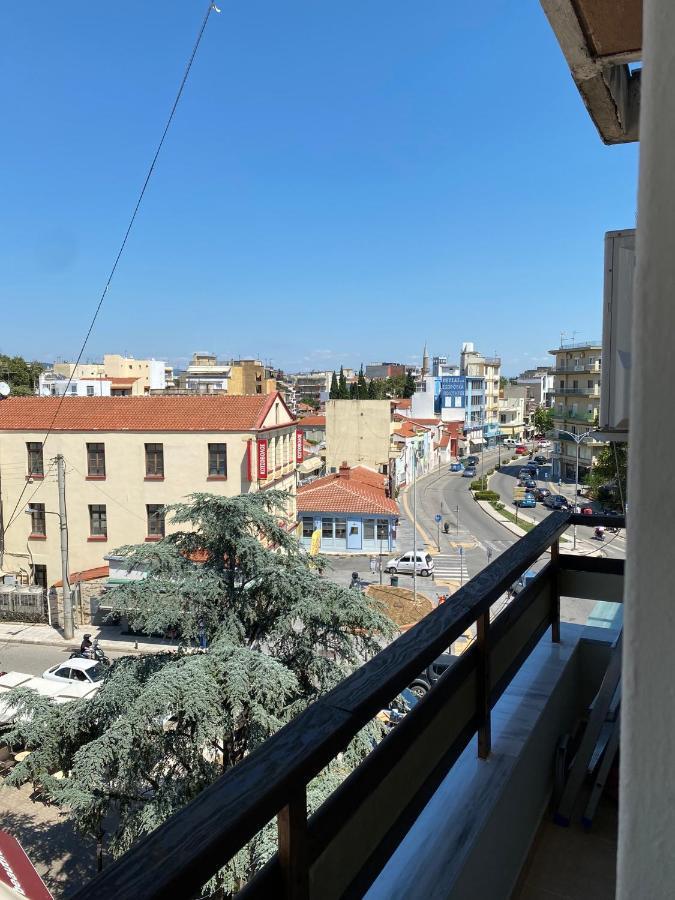 Cozy Studio In The Heart Of City Komotini Buitenkant foto